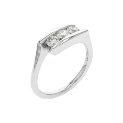 Josephs Jewelers Rings>14K White Gold Three-Diamond Ring