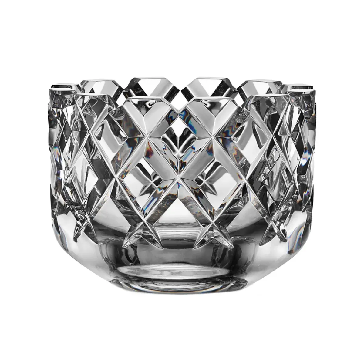 Josephs Jewelers Serveware>Orrefors – Medium Sofiero Bowl